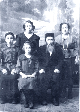 Ciechanowski Family